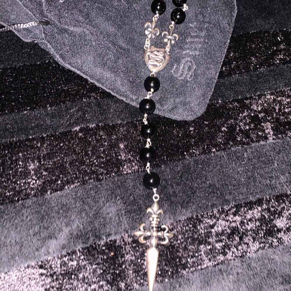 Smet Men’s Black Neckless